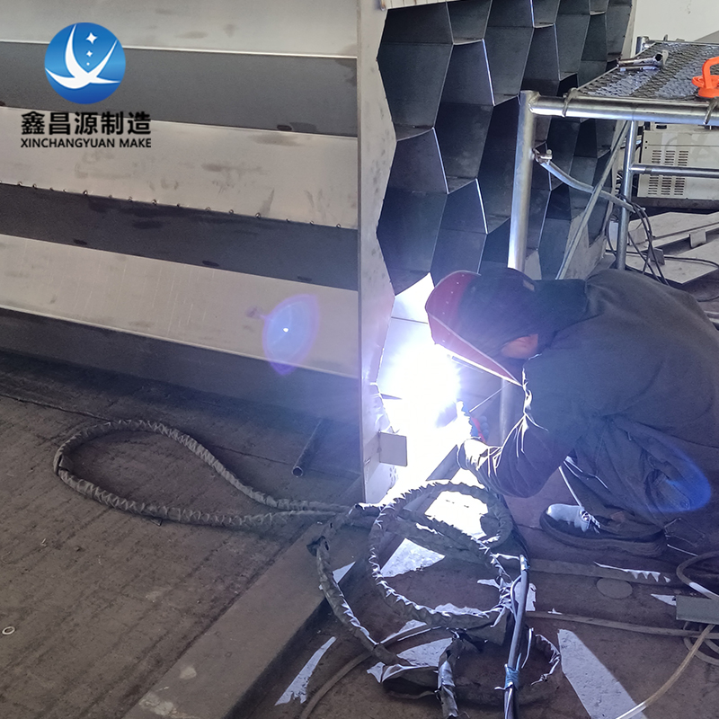  鑫昌源生產(chǎn)濕電除塵陽極管的優(yōu)勢(shì)有哪些？