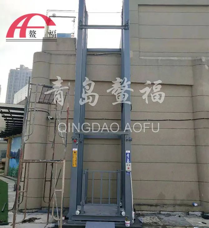 如何挑選貨梯舉升機(jī)？
